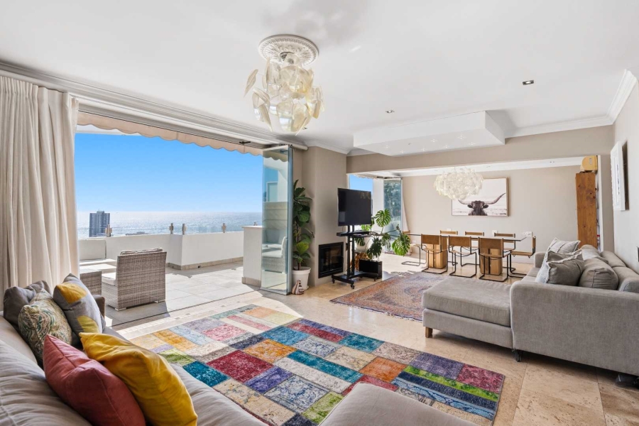 3 Bedroom Property for Sale in Fresnaye Western Cape